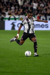 Manchester United Transfer target Pierre Kalulu